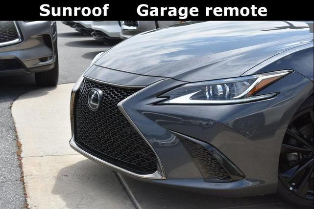 Photo of 2022 Cloudburst Gray Lexus ES 350
