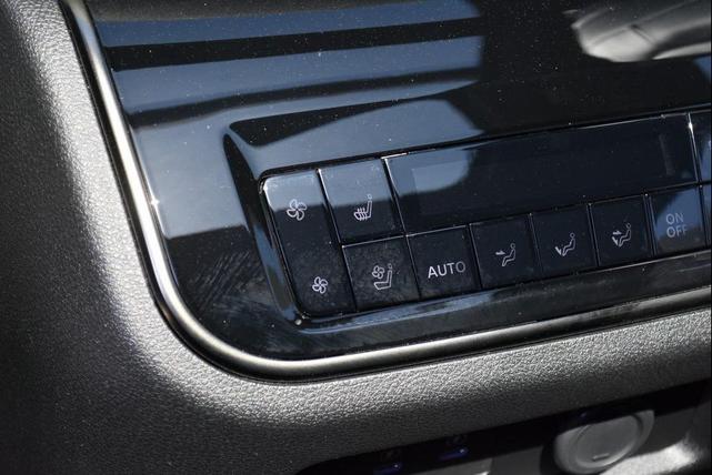 Photo of 2025 Mineral Black INFINITI QX80
