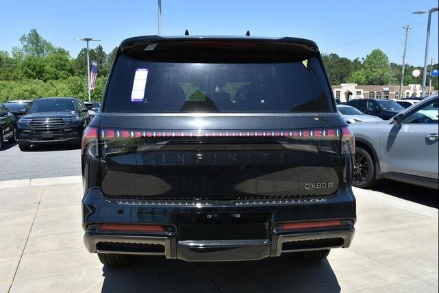 Photo of 2025 Mineral Black INFINITI QX80