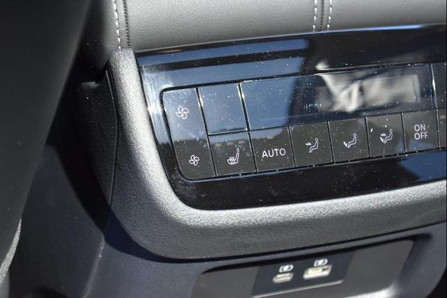 Photo of 2025 Mineral Black INFINITI QX60