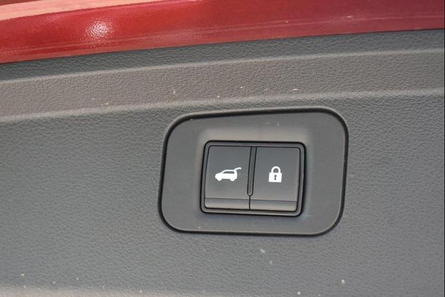 Photo of 2025 Coulis Red INFINITI QX80