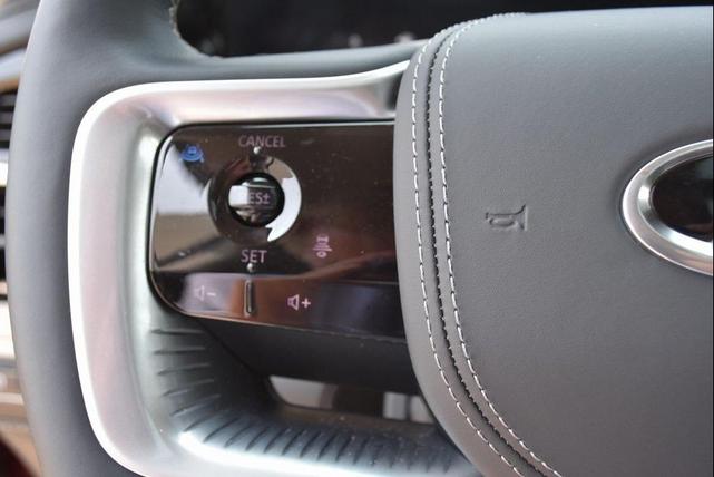 Photo of 2025 Coulis Red INFINITI QX80