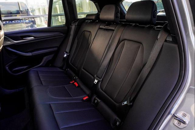 Photo of 2024 Skyscraper Grey Metallic BMW X3