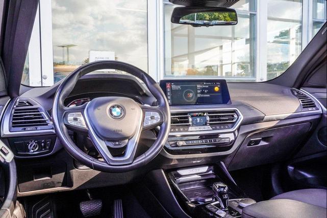 Photo of 2024 Skyscraper Grey Metallic BMW X3