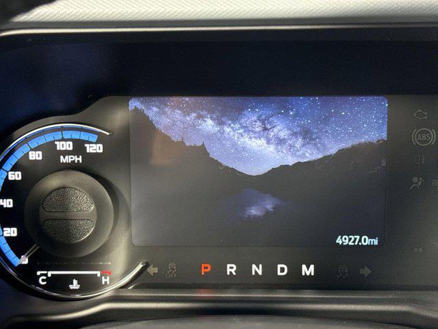 Photo of 2024 VELOCITY BLUE METALLIC Ford Bronco