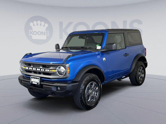 Photo of 2024 VELOCITY BLUE METALLIC Ford Bronco