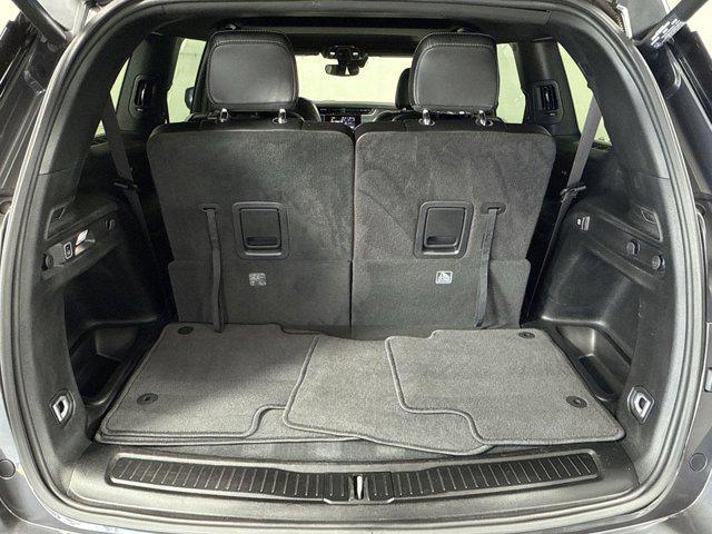 Photo of 2023 Baltic Gray Metallic Clearcoat Jeep Grand Cherokee L