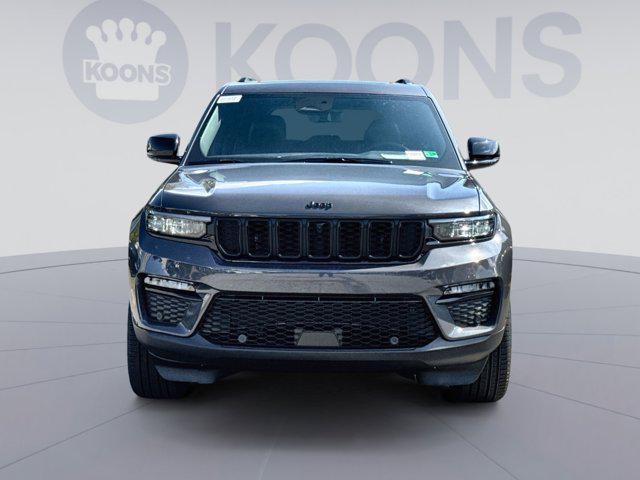 Photo of 2025 Baltic Gray Metallic Clearcoat Jeep Grand Cherokee