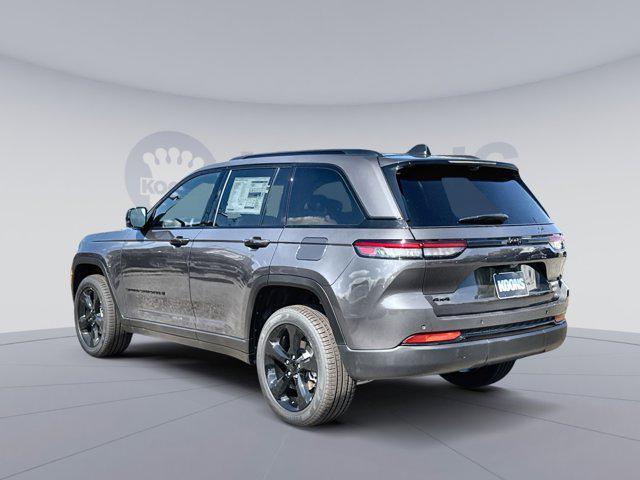 Photo of 2025 Baltic Gray Metallic Clearcoat Jeep Grand Cherokee