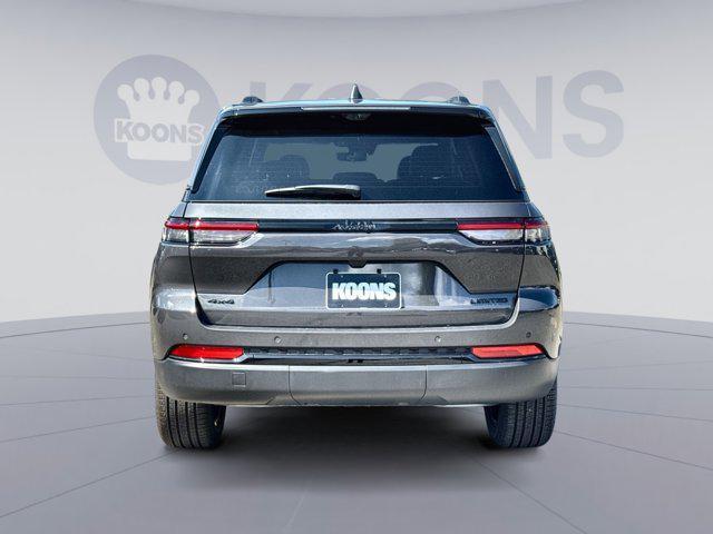 Photo of 2025 Baltic Gray Metallic Clearcoat Jeep Grand Cherokee
