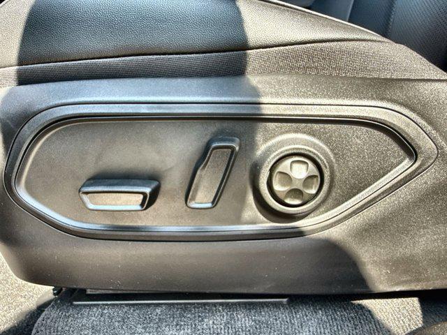 Photo of 2025 Baltic Gray Metallic Clearcoat Jeep Grand Cherokee