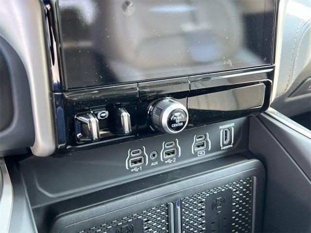 Photo of 2025 Diamond Black Crystal Pearlcoat RAM 1500
