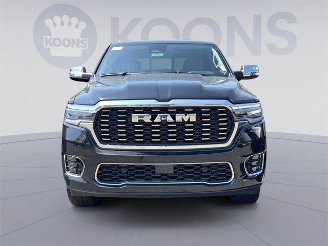 Photo of 2025 Diamond Black Crystal Pearlcoat RAM 1500