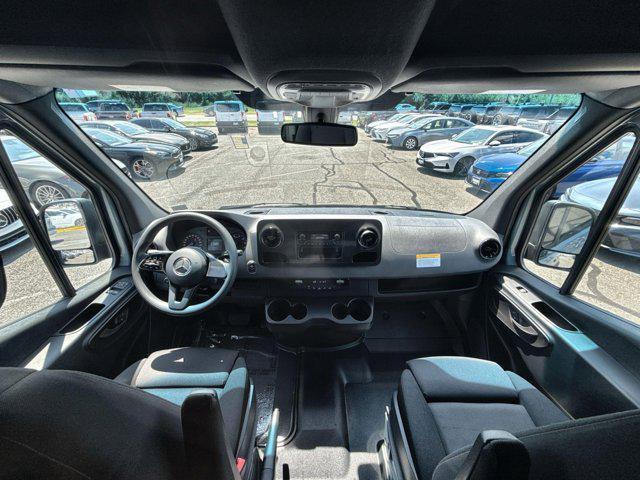 Photo of 2023 Gray Mercedes-Benz Sprinter 2500