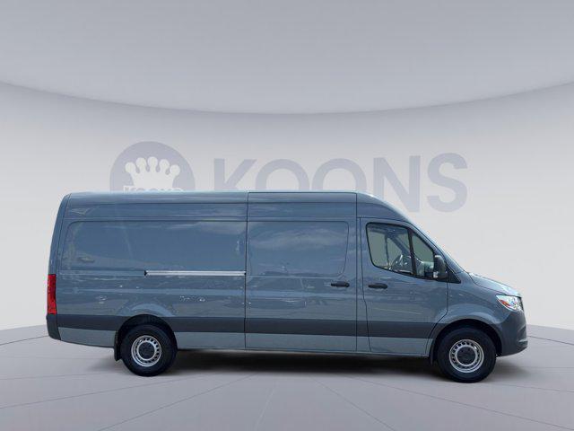 Photo of 2023 Gray Mercedes-Benz Sprinter 2500