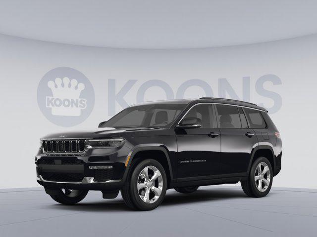 Photo of 2023 Diamond Black Crystal Pearlcoat Jeep Grand Cherokee L