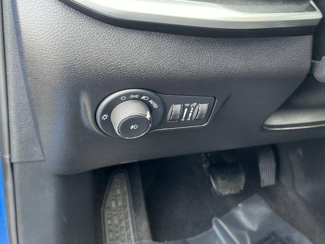 Photo of 2024 Hydro Blue Pearlcoat Jeep Compass
