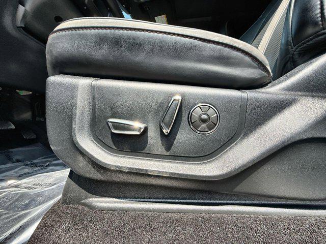 Photo of 2019 MAGNETIC Ford F-450