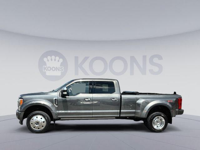 Photo of 2019 MAGNETIC Ford F-450