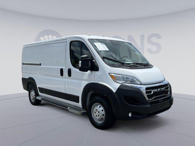 Photo of 2023 Bright White Clearcoat RAM ProMaster 2500