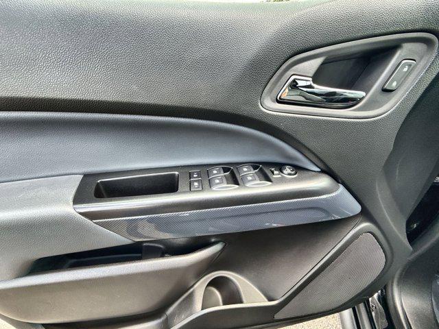 Photo of 2022 Black Chevrolet Colorado