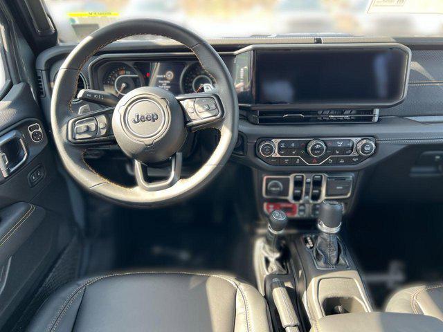 Photo of 2025 Anvil Clearcoat Jeep Wrangler