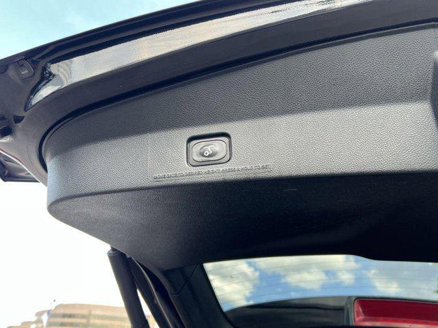 Photo of 2018 SHADOW BLACK Ford Explorer