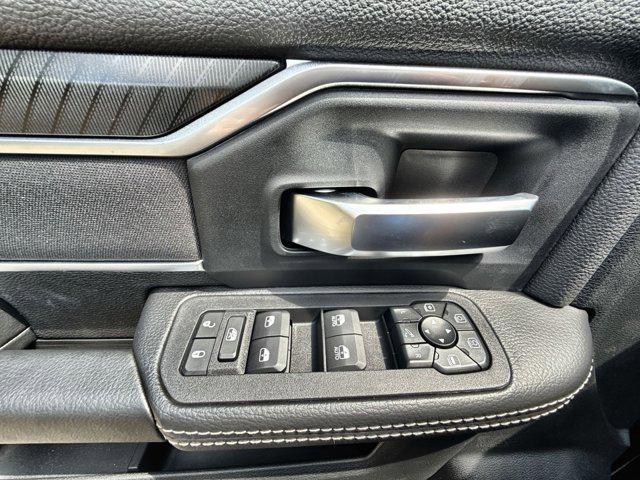 Photo of 2025 Diamond Black Crystal Pearlcoat RAM 2500