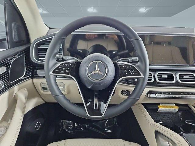 Photo of 2025 MANUFAKTUR Alpine Grey Mercedes-Benz GLE 350