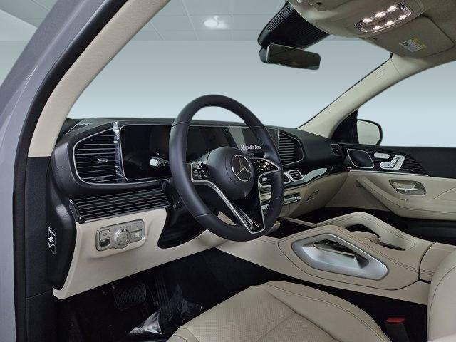 Photo of 2025 MANUFAKTUR Alpine Grey Mercedes-Benz GLE 350