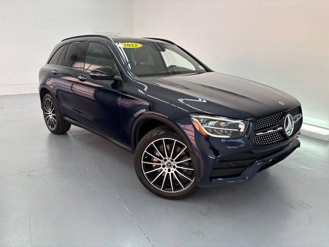 Photo of 2022 Blue Mercedes-Benz GLC 300