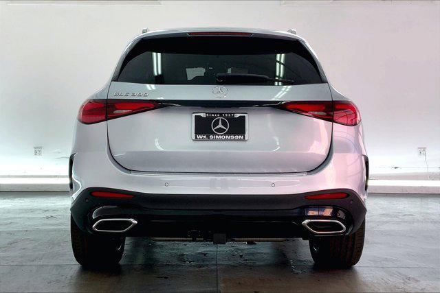 Photo of 2025 Cirrus Silver Metallic Mercedes-Benz GLC 300
