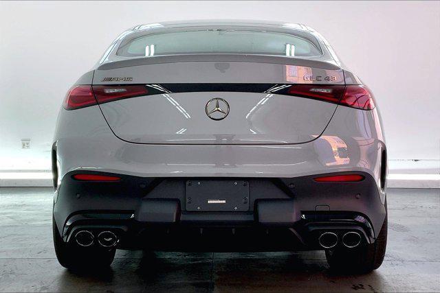 Photo of 2025 MANUFAKTUR Alpine Grey Mercedes-Benz AMG GLC 43