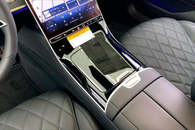 Photo of 2025 Black Mercedes-Benz S-Class