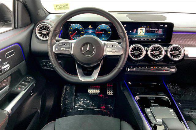 Photo of 2023 White Mercedes-Benz EQB 250