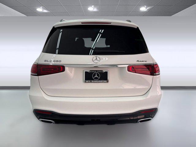 Photo of 2023 White Mercedes-Benz GLS 450