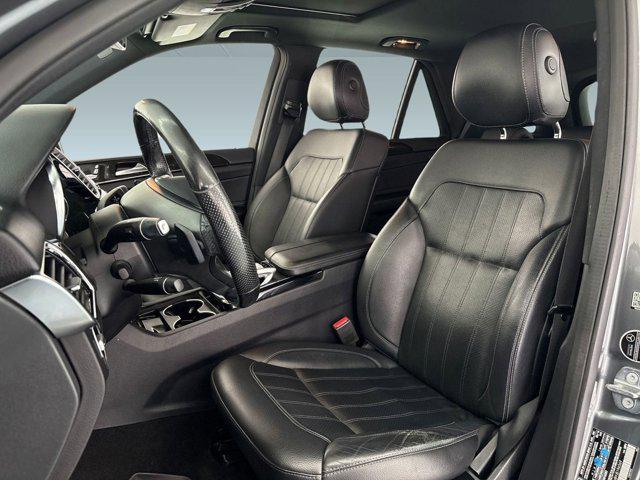 Photo of 2018 Selenite Grey Metallic Mercedes-Benz GLE 350