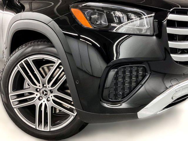Photo of 2025 Black Mercedes-Benz GLS 450
