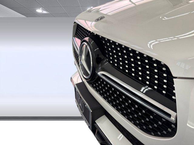 Photo of 2023 White Mercedes-Benz GLE 350