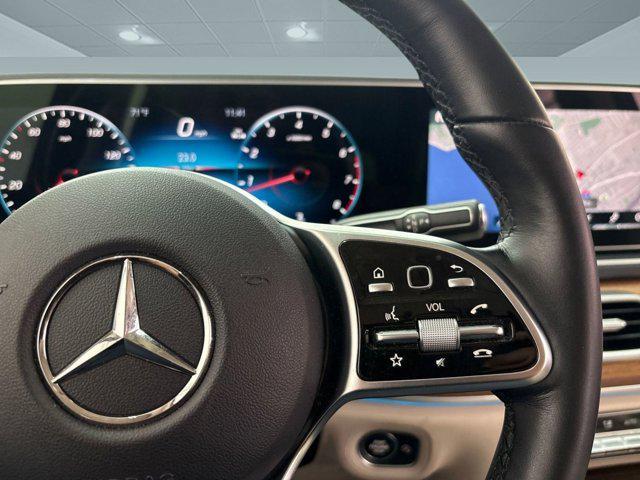 Photo of 2023 White Mercedes-Benz GLE 350