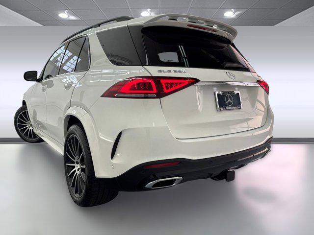 Photo of 2023 White Mercedes-Benz GLE 350