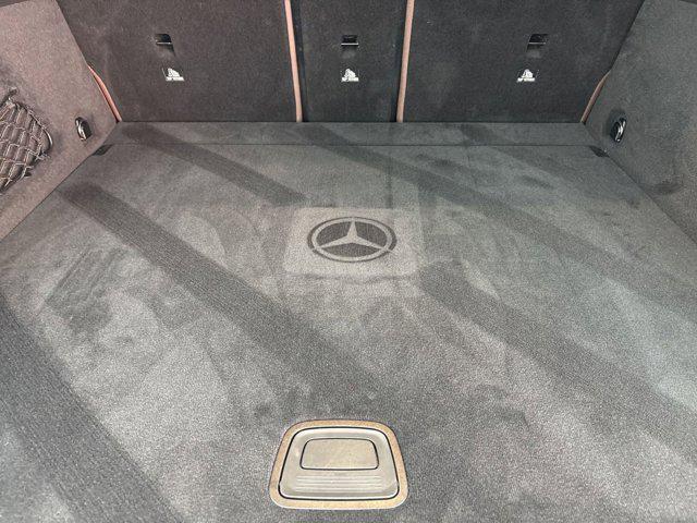 Photo of 2024 White Mercedes-Benz GLE 350