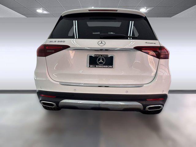Photo of 2024 White Mercedes-Benz GLE 350