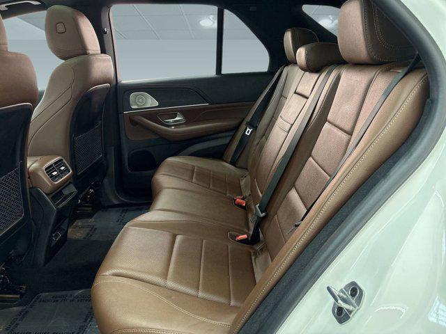 Photo of 2024 White Mercedes-Benz GLE 350