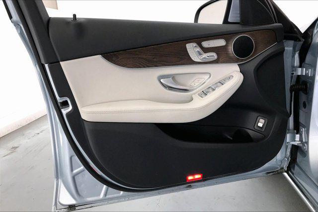 Photo of 2018 Silver Mercedes-Benz C-Class
