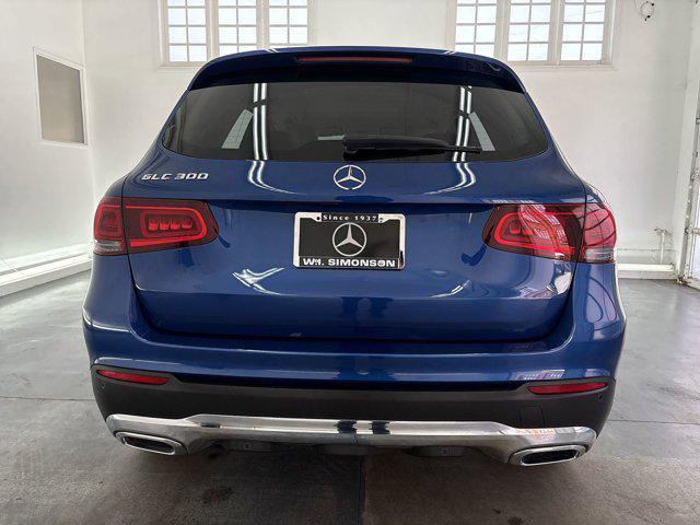 Photo of 2022 Blue Mercedes-Benz GLC 300
