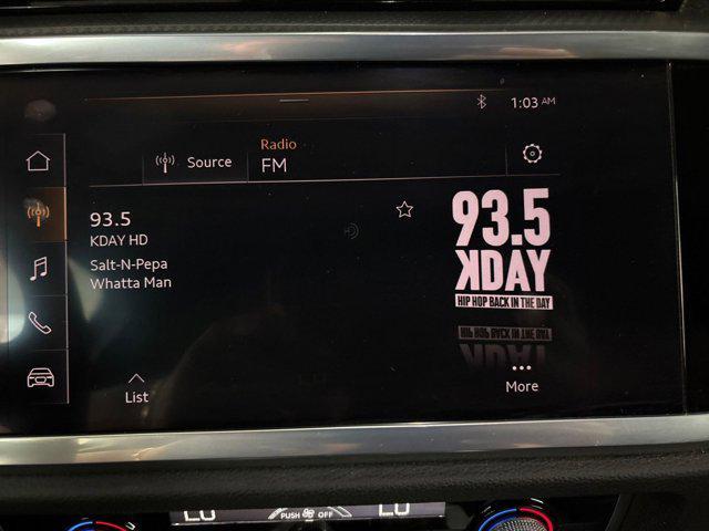 Photo of 2021 Gray Audi Q3