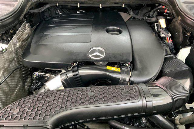 Photo of 2022 White Mercedes-Benz GLE 350