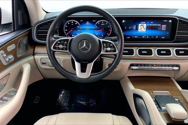 Photo of 2022 White Mercedes-Benz GLE 350