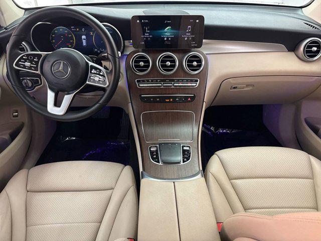 Photo of 2022 Blue Mercedes-Benz GLC 300
